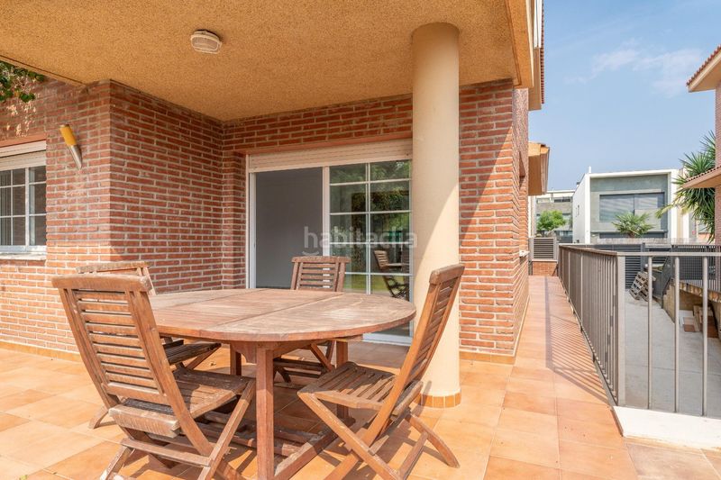 Foto fa8cfc86-14ea-4784-be51-f3026b62e2b9. Casa adossada amb calefacció aparcament piscina a Cambrils