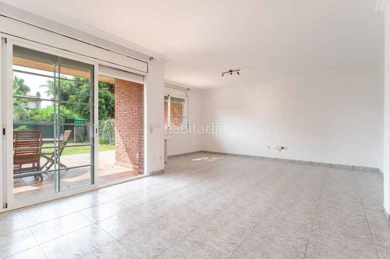 Foto fb294416-7945-4805-92ed-9f55219d6367. Casa adossada amb calefacció aparcament piscina a Cambrils