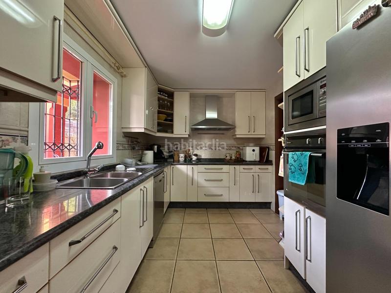 Foto 0804038b-ad1f-4f1a-b2cd-724226046b83. Chalet mit heizung pool in Valdeolletas - Las Cancelas - Xarblanca Marbella