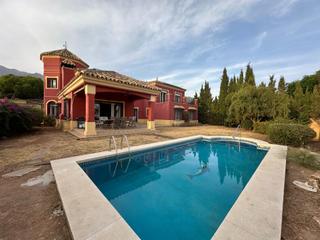 Chalet en Valdeolletas - Las Cancelas - Xarblanca. Fantastica villa en el mirador de marbella