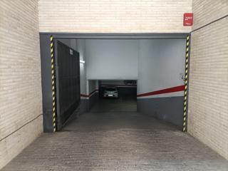 Parking coche  Carrer monterols. Plaza de parking en vilaseca