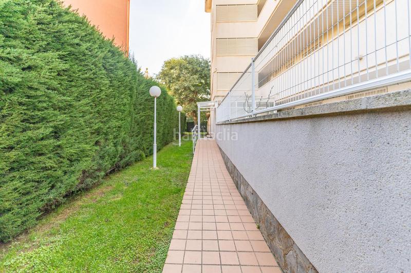 Foto f4efa5fa-a263-4a54-8f24-93de26eb8ff2. Planta baixa amb aparcament piscina a Barenys Salou