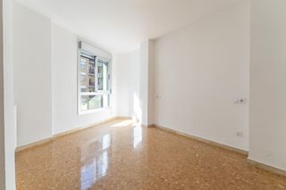 Etagenwohnung  Carrer d'higini anglès. Coqueto piso de 3 habitaciones en el centro de tarragona