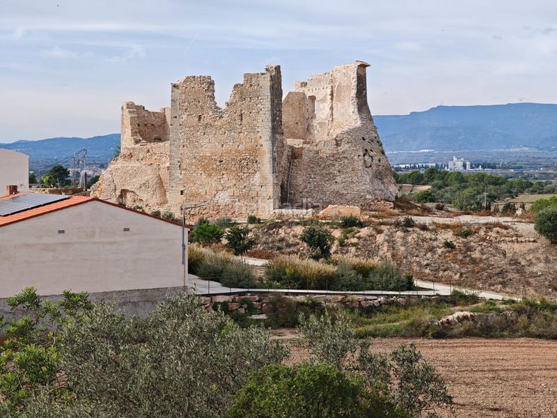 Foto c8c3429e-10fb-489c-9e70-626d850f1d25. Casa amb aparcament a Garidells (Els)