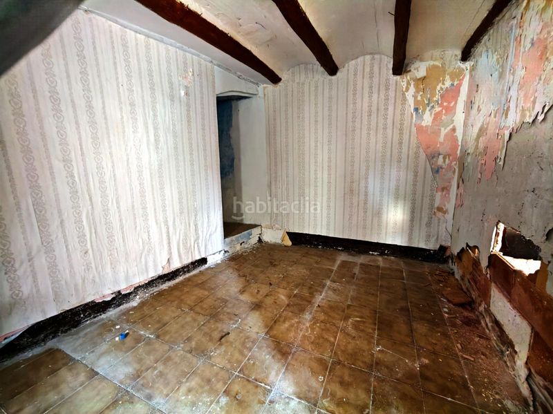 Foto e04168cc-89b9-4f32-bc46-d5874053f6eb. Casa amb aparcament a Garidells (Els)