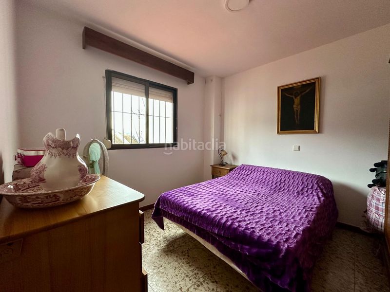 Foto e0a7a722-b219-409e-9264-728a225f6e63. Casa adossada a Zona Miraflores Marbella