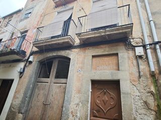 Pis  Bosc d'en. En venta piso de 4 habitaciones ubicado en calle den bosc, valls