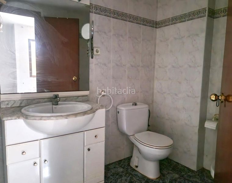 Foto f16a418c-4b7f-4d68-8199-be3982d4618e. Pis a calle eugeni mata 11 a Centre Reus