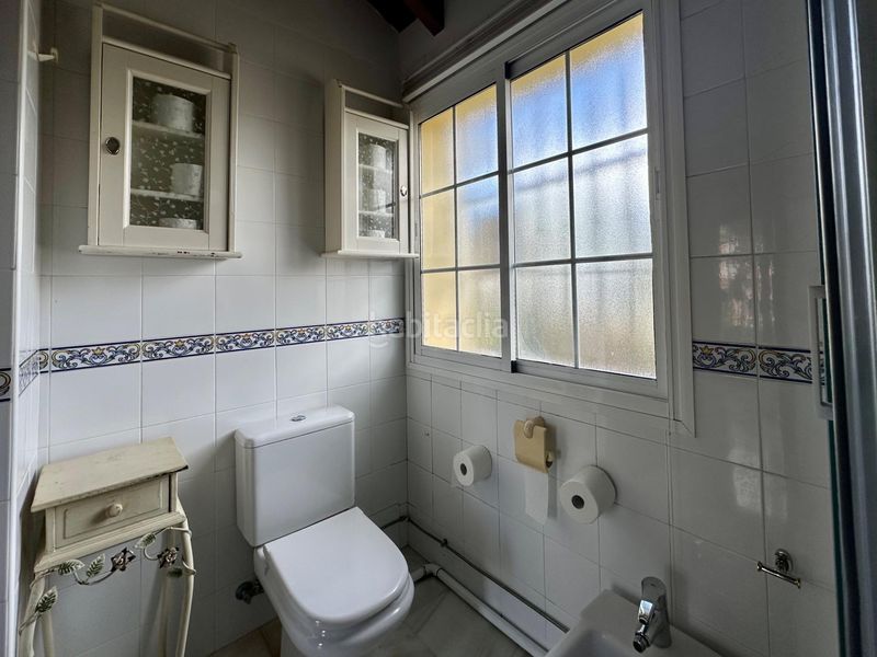 Foto 681888ac-a2cd-4dd0-92cd-8204309be3a4. Xalet amb piscina a Río Real Marbella