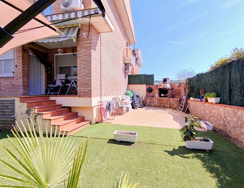 Foto bdcd9828-bb6a-4f30-b701-3d871e651ccb. Casa adossada amb calefacció aparcament a Sant Salvador Tarragona