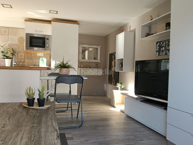 Foto bc30b8d9-6211-4731-bc0c-53a558c256c4. Apartament a Centre Salou