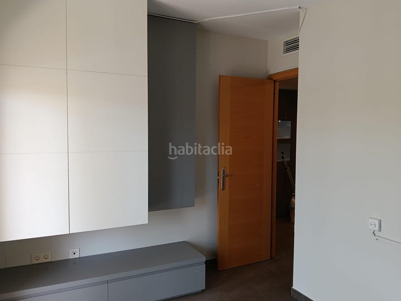 Foto 14b552b2-6400-4872-9284-a88b1dcb2e51. Pis amb piscina a Barenys Salou