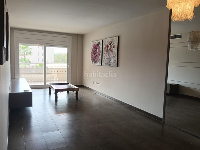 Foto 1e29870b-fc41-4e47-923f-26faad87eb99. Pis amb piscina a Barenys Salou