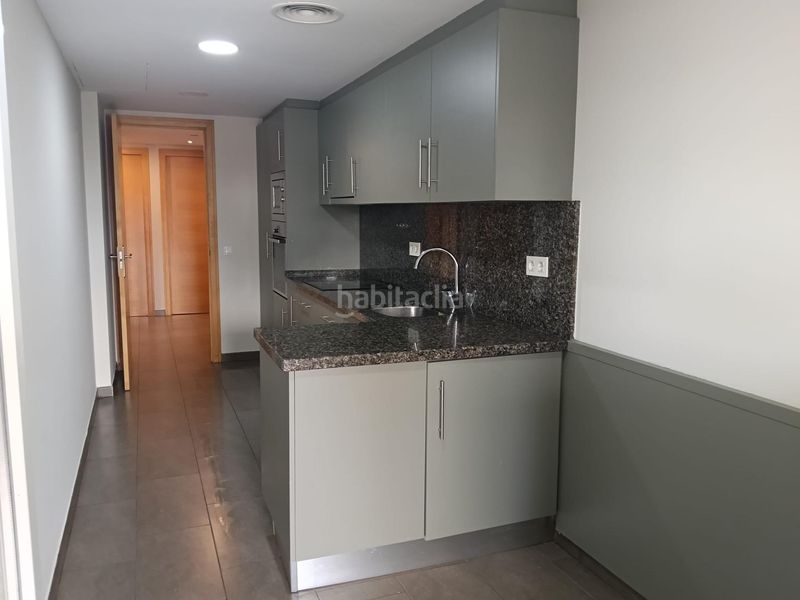 Foto 577616a8-6790-4751-b1b4-7a613d769bcc. Pis amb piscina a Barenys Salou