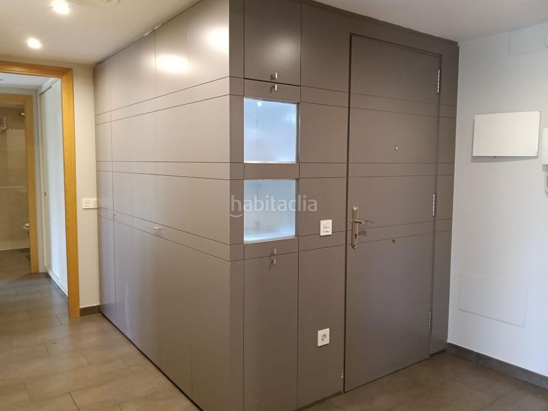 Foto 878b97d8-6813-4027-a7b3-8cb568f7958c. Pis amb piscina a Barenys Salou