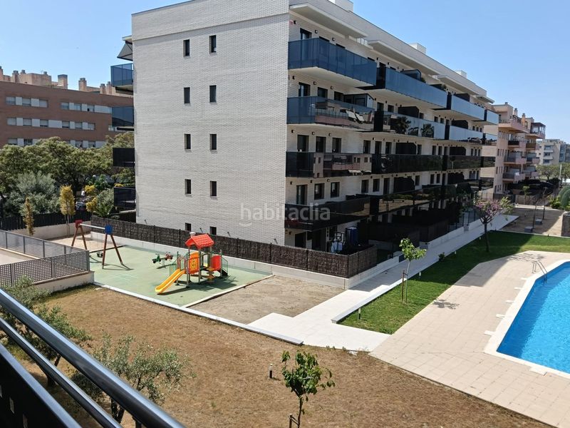 Foto acc8ee24-b7c9-481a-a4e5-f920a08f09af. Pis amb piscina a Barenys Salou