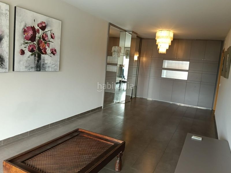 Foto bb70d3db-ce65-4d37-8e57-b54470a6ca8a. Pis amb piscina a Barenys Salou