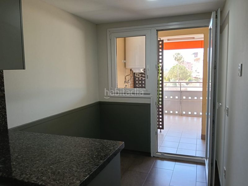 Foto c201ae14-2062-40e5-a034-d145e05ffa2a. Pis amb piscina a Barenys Salou