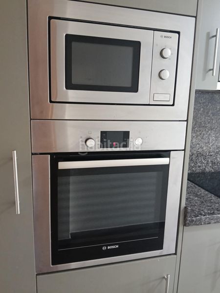 Foto e27bdaa0-c3b5-4f16-8954-43e8a622ed3b. Pis amb piscina a Barenys Salou