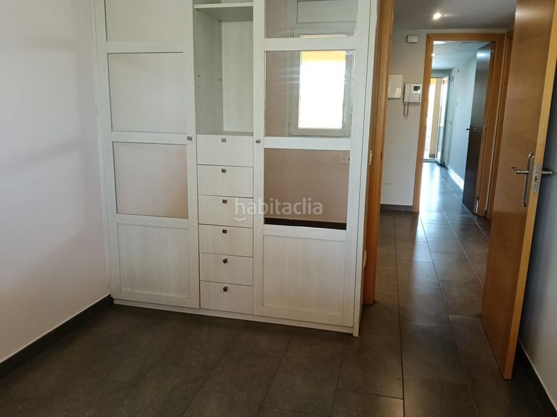 Foto f4d90356-e208-4d67-b6ae-4904c93c36d5. Pis amb piscina a Barenys Salou