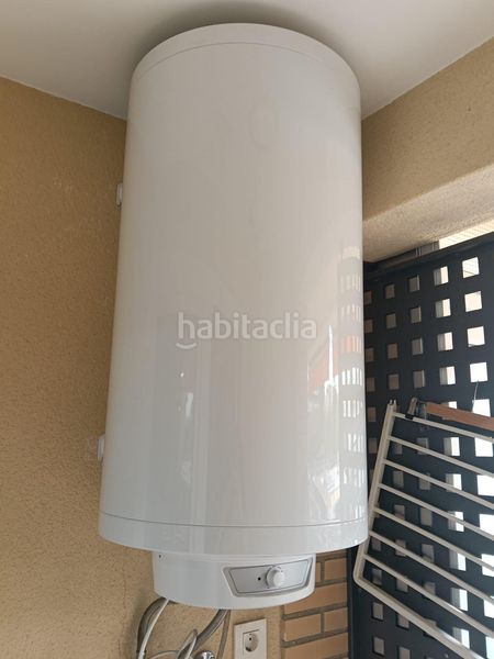 Foto f56238ce-aabb-403d-9855-714669969639. Pis amb piscina a Barenys Salou