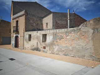 Country house  Torre de la. En venta casa para reformar y dejarla a su gusto en calle de la