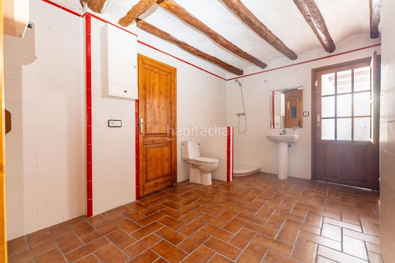 Foto 02bf7584-e0d0-443e-ac50-bc90ba2bef4e. Casa amb aparcament a Constantí