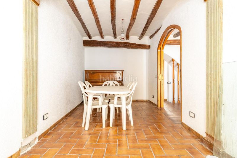 Foto c4640d93-d6a9-4c4b-8f64-f1dccf2e014e. Casa amb aparcament a Constantí