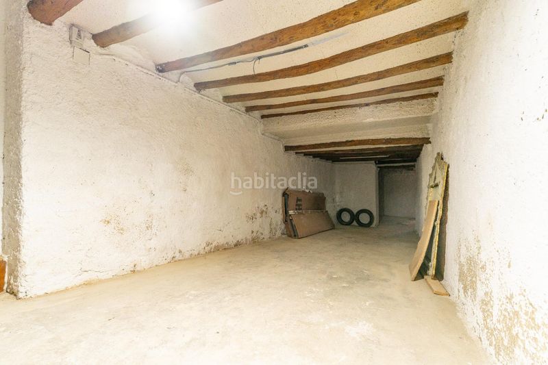 Foto c9b7f103-08f3-44f4-a29c-d3acc419ed8c. Casa amb aparcament a Constantí