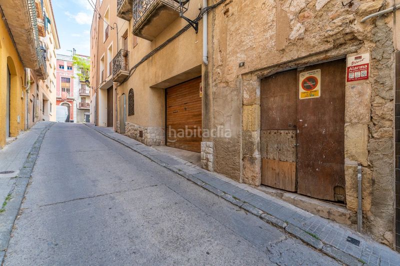 Foto d05f3254-cc77-4198-8284-c6348f4660c7. Casa amb aparcament a Constantí