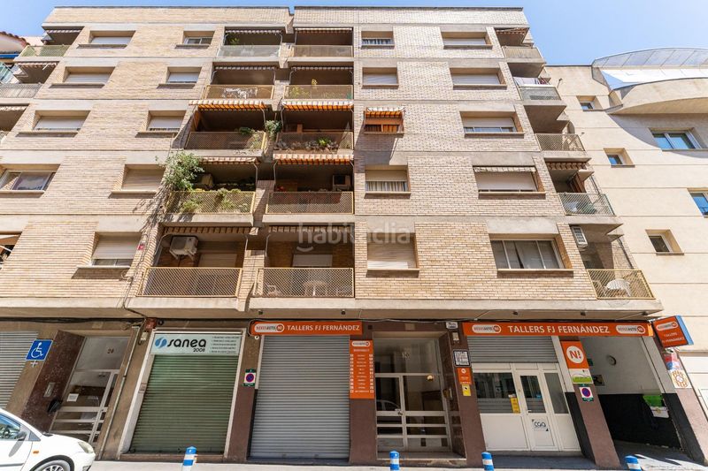 Foto a65513af-2231-423f-9667-57a2fd829a4d. Pis a carrer orient 30 a Llevant Reus