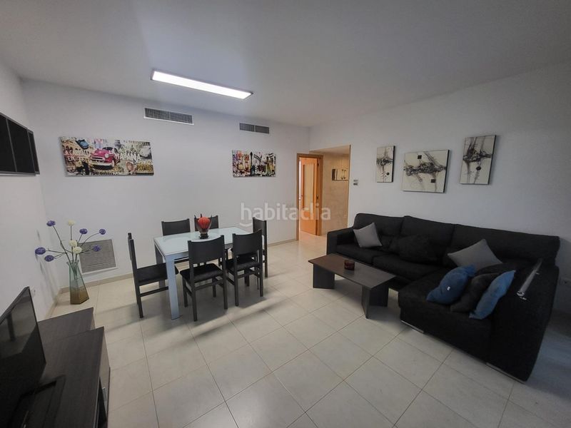 Foto 3c23bd3a-f3d2-4382-b934-9c12f20735ba. Planta baixa amb calefacció aparcament piscina a Salou