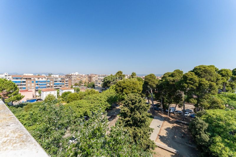 Foto 0e7bd2b7-49e8-41f2-ae47-246db190db64. Àtic amb calefacció aparcament a Platja de Llevant Salou