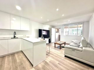 Ground floor in Santa María. Apartamento reformado en elviria