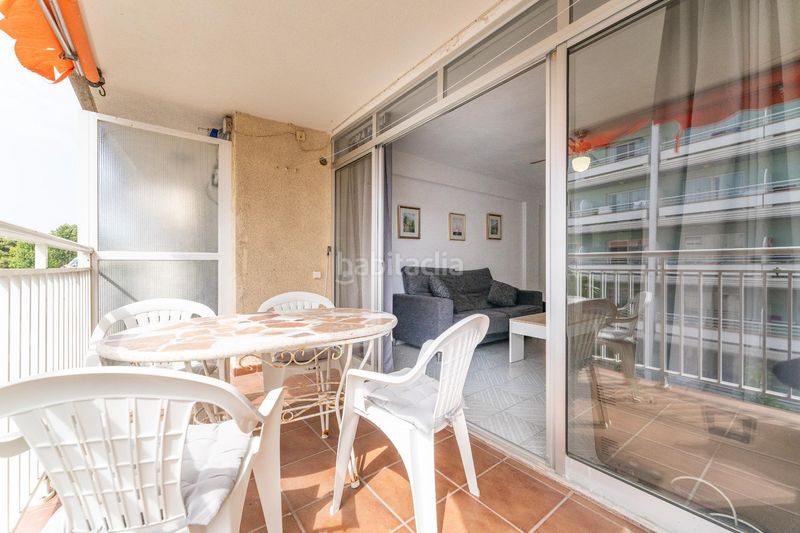 Foto 189c3923-4fb1-44a3-bb86-419e5a3356ad. Apartament amb piscina a Mar i Camp - Platja dels Capellans Salou