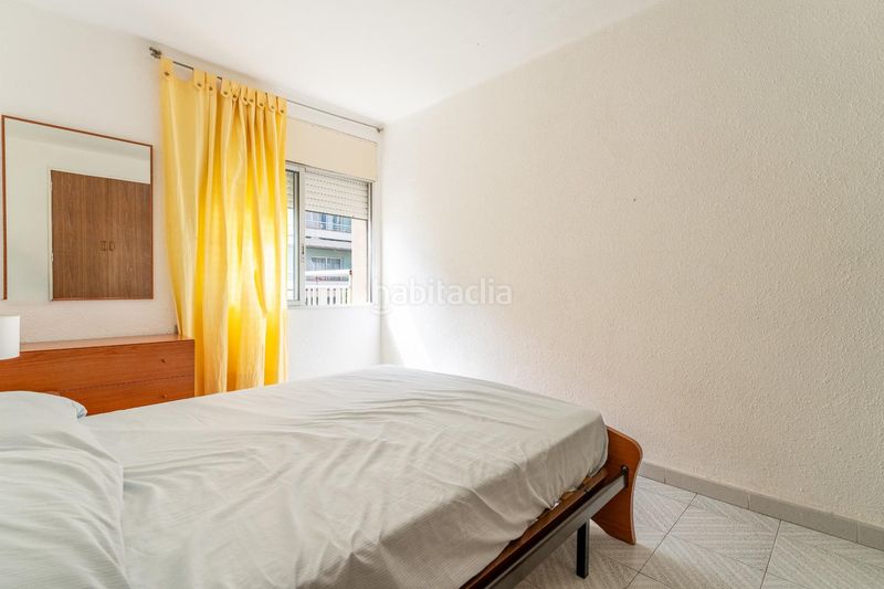 Foto ab8fc212-e93d-4da4-8e95-ffa646ff3704. Apartament amb piscina a Mar i Camp - Platja dels Capellans Salou