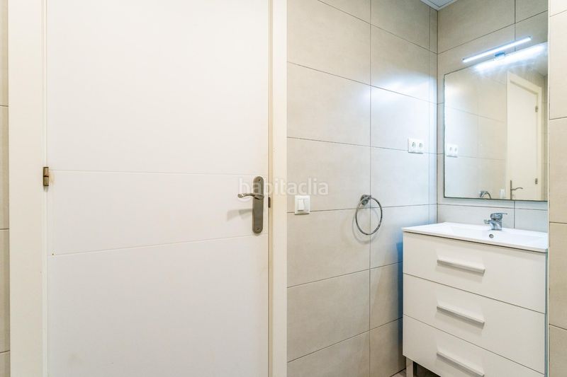 Foto b2e3c8c8-3b82-48bc-bc46-c8090bec44e3. Apartament amb piscina a Mar i Camp - Platja dels Capellans Salou