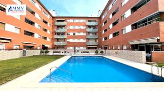 Àtic  Carrer ciutat de la paz. Atico con parking  y trastero, a la venta en fenals! , con pisci