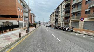 Aparcament cotxe  Carrer de costa de carbonell. Oferta plaza de parking, fenals, lloret.