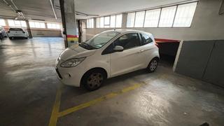 Car parking in Avinguda Doctor Fleming 10