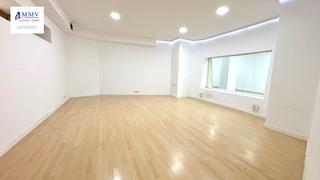 Lloguer Local Comercial  Travessia dels jardins. Gran local en alquiler, 140 metros, zona centro, al lado c/ sant