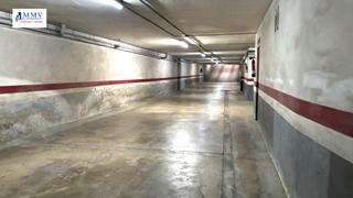 Aparcament cotxe  Carrer illes balears. Gran parquing cerrado a la venta, para 2 coches, motos, bicis, t