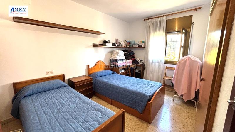 Foto 0d76f45b-dd0f-486e-9d8f-ec41ebdca9de. Chalet avec cheminée chauffage parking dans La plantera Blanes