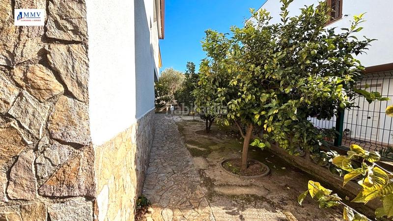 Foto 7533e3a9-d62e-45b4-8242-dd87226bd3ad. Chalet avec cheminée chauffage parking dans La plantera Blanes