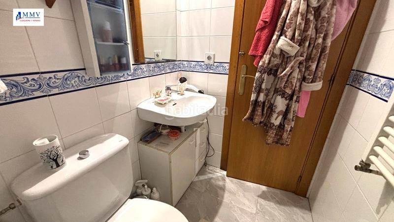 Foto 2f0793a0-6744-4ae5-af55-a202727620d0. Ático  a la venta en zona inmejorable! en Centre Blanes