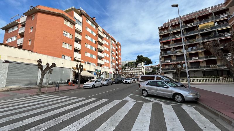 Foto 4a3275ff-a529-40f8-9830-aa58b4347b51. Aparcament cotxe a carrer de les antilles 30 a Fenals Lloret de Mar
