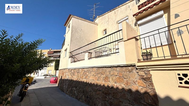 Foto 871a8829-ef1b-4d03-8c05-9970366dfdaf. Doppelhaus mit kamin in Mas Baell-Can Carbó Lloret de Mar