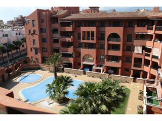 Rent Car parking in Tartesos 65. Alquilamos plaza de garaje de moto en aguadulce sur