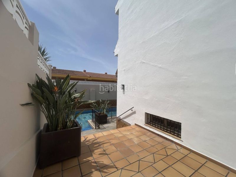Foto bcaef238-b71d-4c0c-be52-a910dab3d6c4. Xalet amb aparcament piscina a Aguadulce Norte Roquetas de Mar