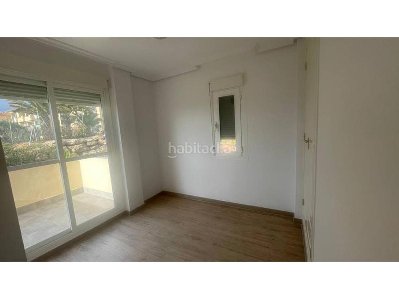 Foto b2bf194f-e655-46f7-9a5c-e49fb34cb0c8. Maison avec chauffage parking piscine dans Almerimar Ejido (El)